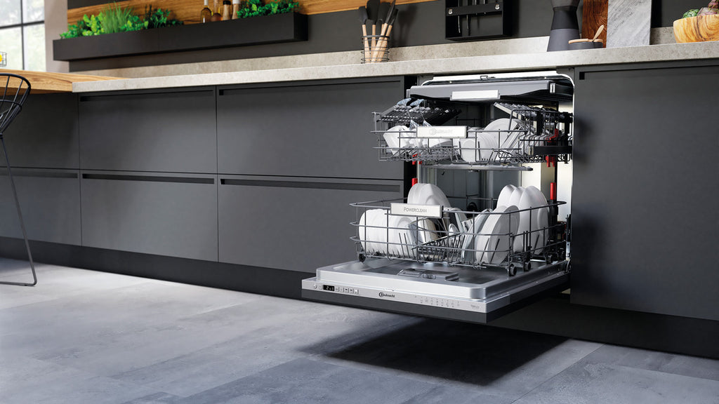 Bauknecht BCIC 3T333 PFE / Einbau / vollintegriert / Nischenhöhe 82 - 90 cm