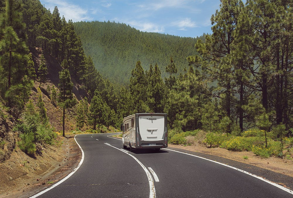 TomTom GO Camper Max Weltweit + Premiumpack