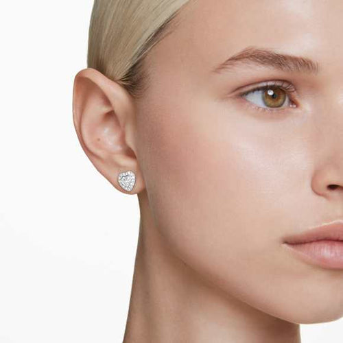 Ariana Grande x Swarovski Ohrstecker, Verschiedene Schliffe, Herz, Weiß, Rhodiniert – 5720859_ms1